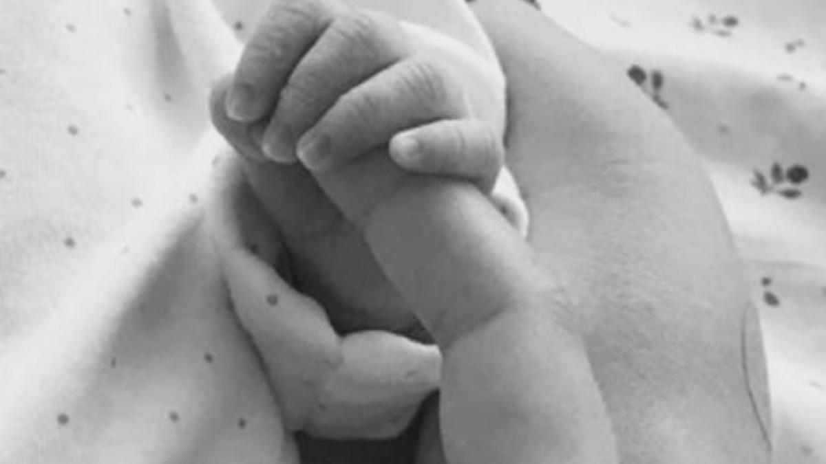 prima poza cu ana georgia fetita simonei gherghe foto