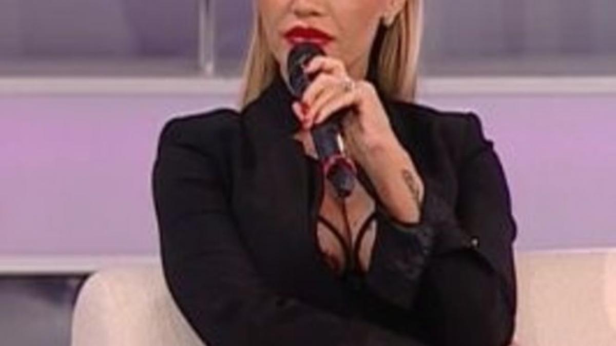 o vedeta de la noi la un pas sa ramana paralizata nu pot sa merg am pierderi de echilibru