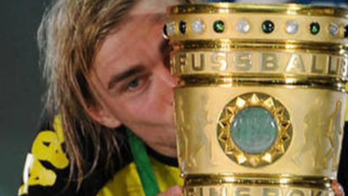 borussia sparge blestemul finalelor in cupa germaniei