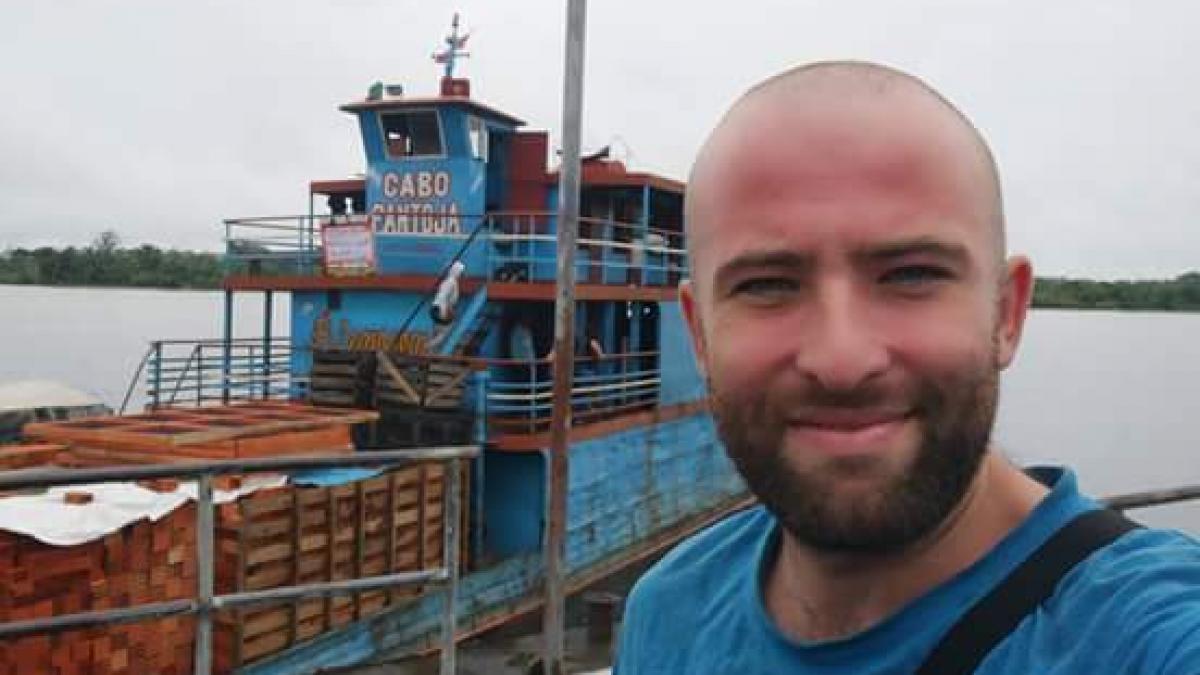 romanul care traverseaza americile cu bicicleta detalii fabuloase din timpul calatoriei pe amazon