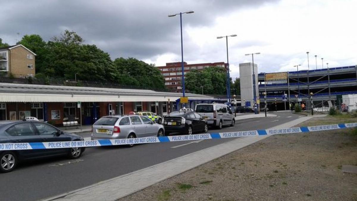 alerta in marea britanie gara high wycombe a fost evacuata toate trenurile spre si dinspre londra