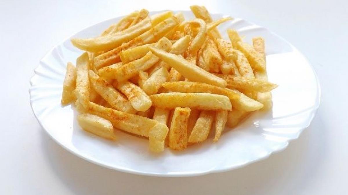 iti plac cartofii prajiti uite cum poti sa ii gatesti ca sa fie si sanatosi