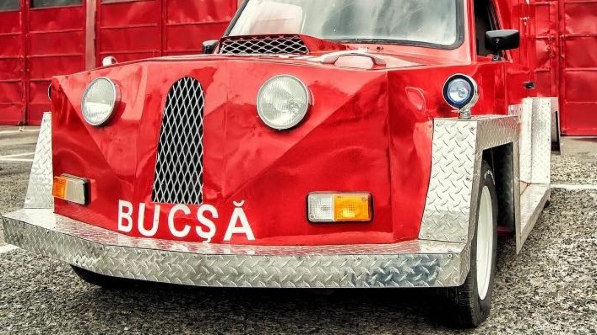 acest automobil ciudat a ajuns in bucuresti cui ii apartine