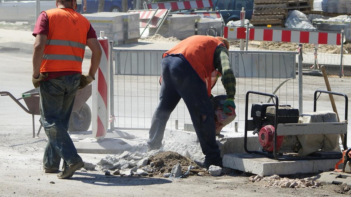 incident socant in judetul alba angajat al unei firme de constructii batut pentru ca nu a reparat