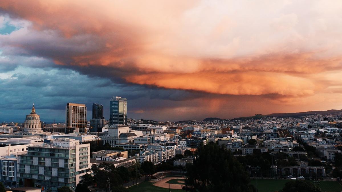 fenomene meteo extreme in orele urmatoare