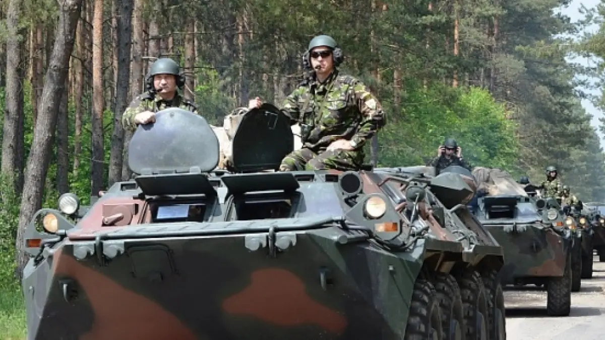 trafic ingreunat pe mai multe drumuri si autostrazi coloanele militare se vor deplasa la exercitiul