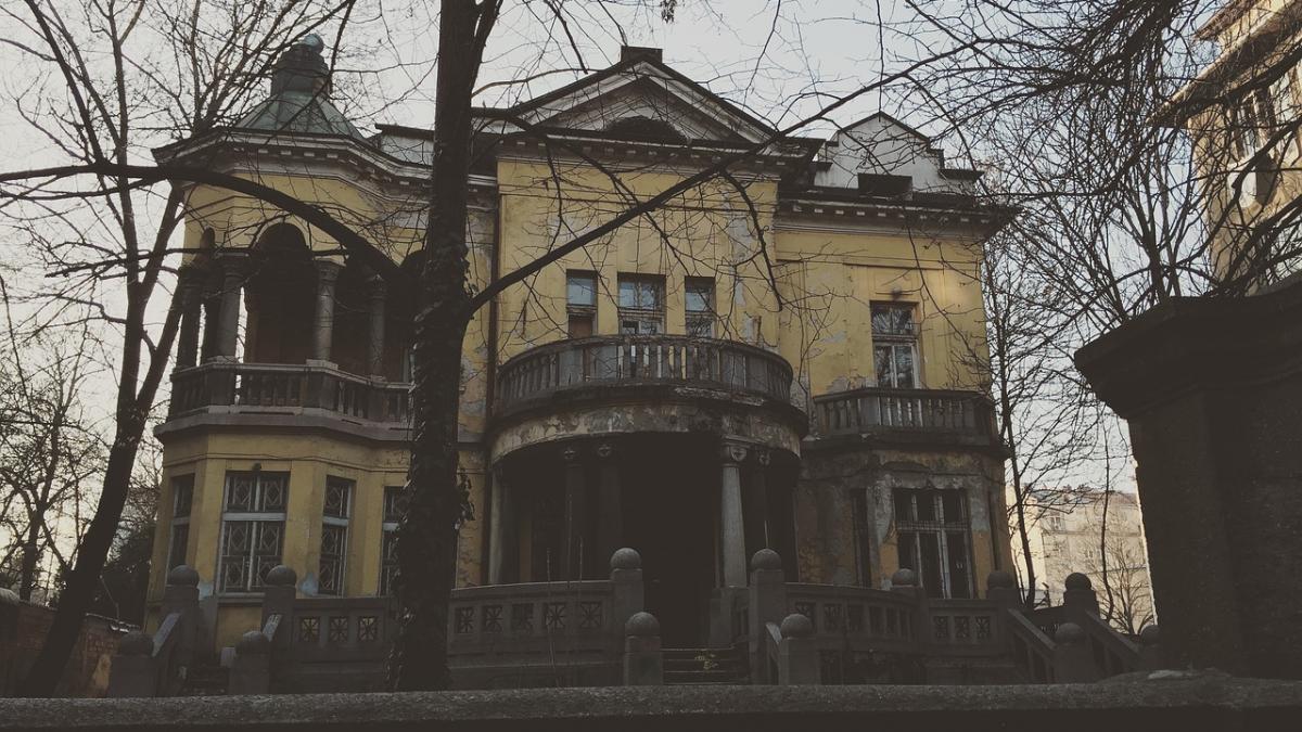 sotul a decis sa divorteze dupa 37 de ani de casatorie in plus la sfatul amantei a cerut si casa la