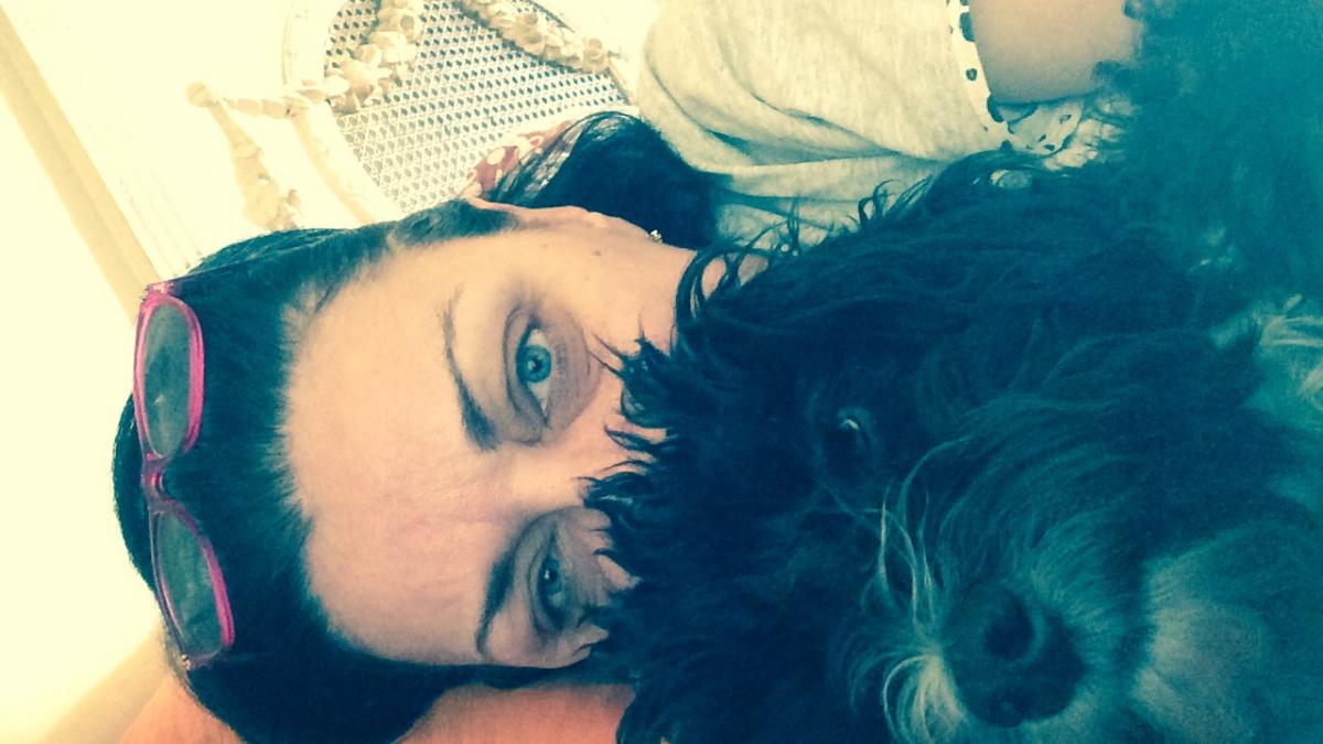 cum arata casa lui carmen tanase actrita are casa plina de pisici sunt peste tot in pat in chiuveta