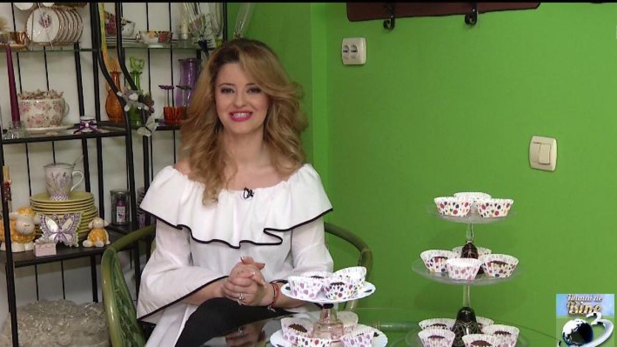 cum iti faci acasa un suport pentru prajituri