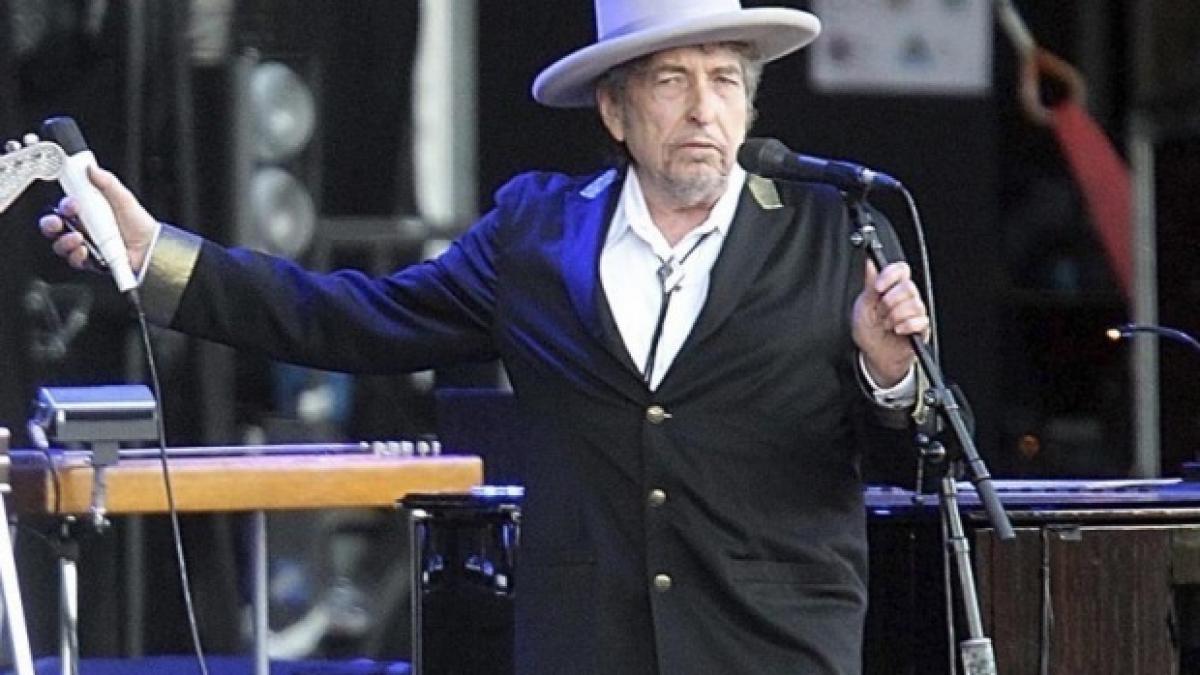 bob dylan acuzat ca ar fi plagiat in discursul de primire a premiului nobel pentru literatura