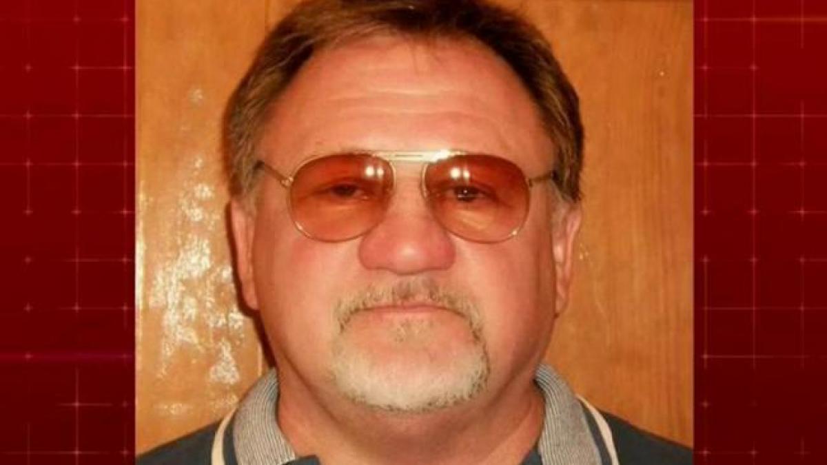 donald trump anunta ca autorul atacului armat din virginia a murit politistii il contrazic