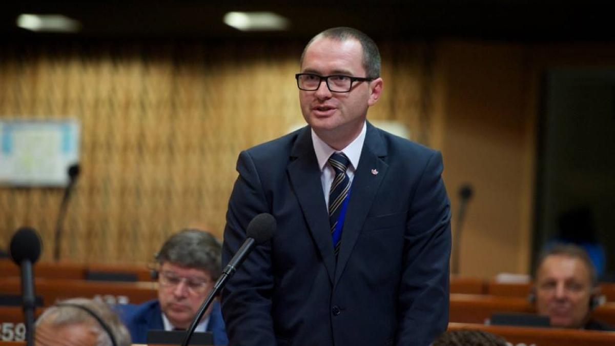 conducerea udmr se reuneste sambata pentru a decide daca voteaza motiunea de cenzura