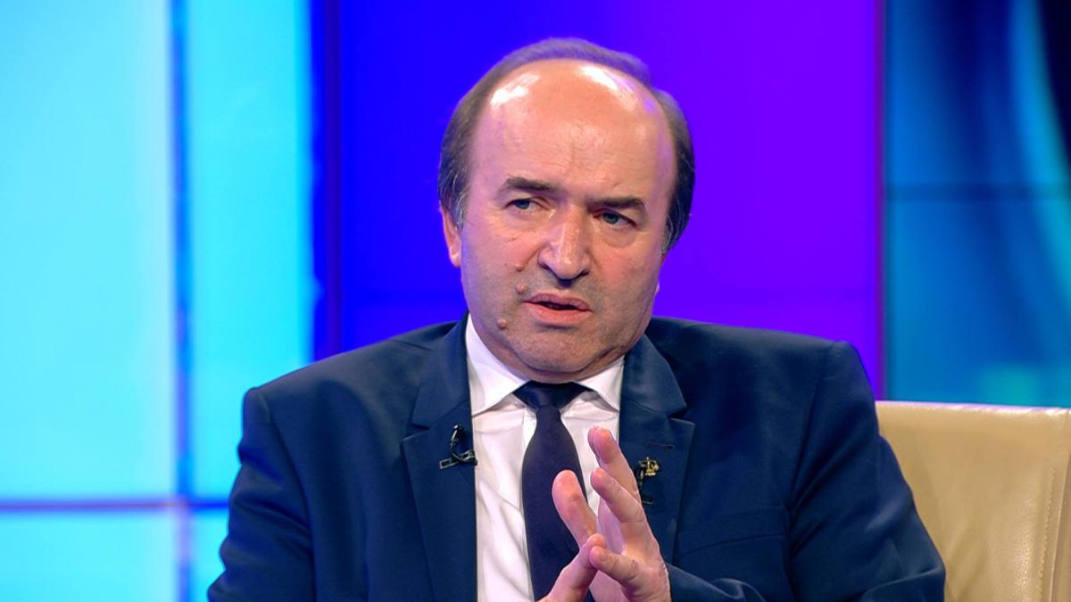 tudorel toader ar putea ramane ministrul justitiei in viitorul guvern