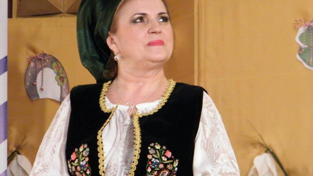 schimbare radicala cum a reusit nicoleta voica sa slabeasca 35 de kilograme