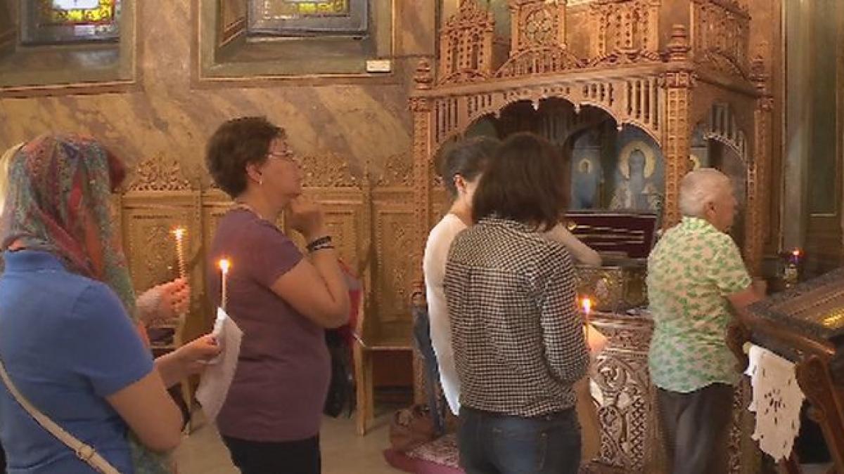 cine e preotul care a deschis ochii si a respirat in sicriu