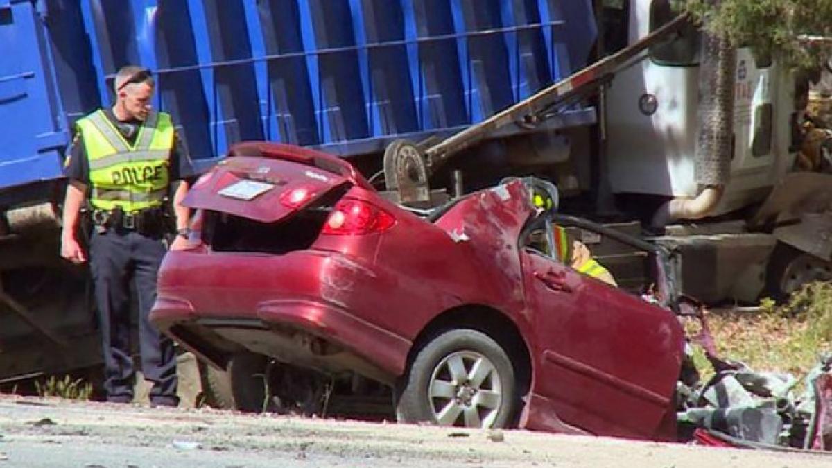 au gasit o moarta intr un morman de fiare politistii i au vazut contul de facebook au incremenit