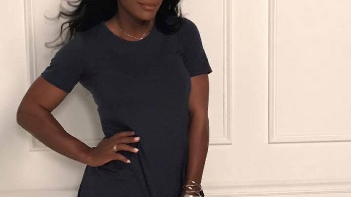 serena williams a pozat nud pentru vanity fair sportiva este in luna a 6 a de sarcina foto
