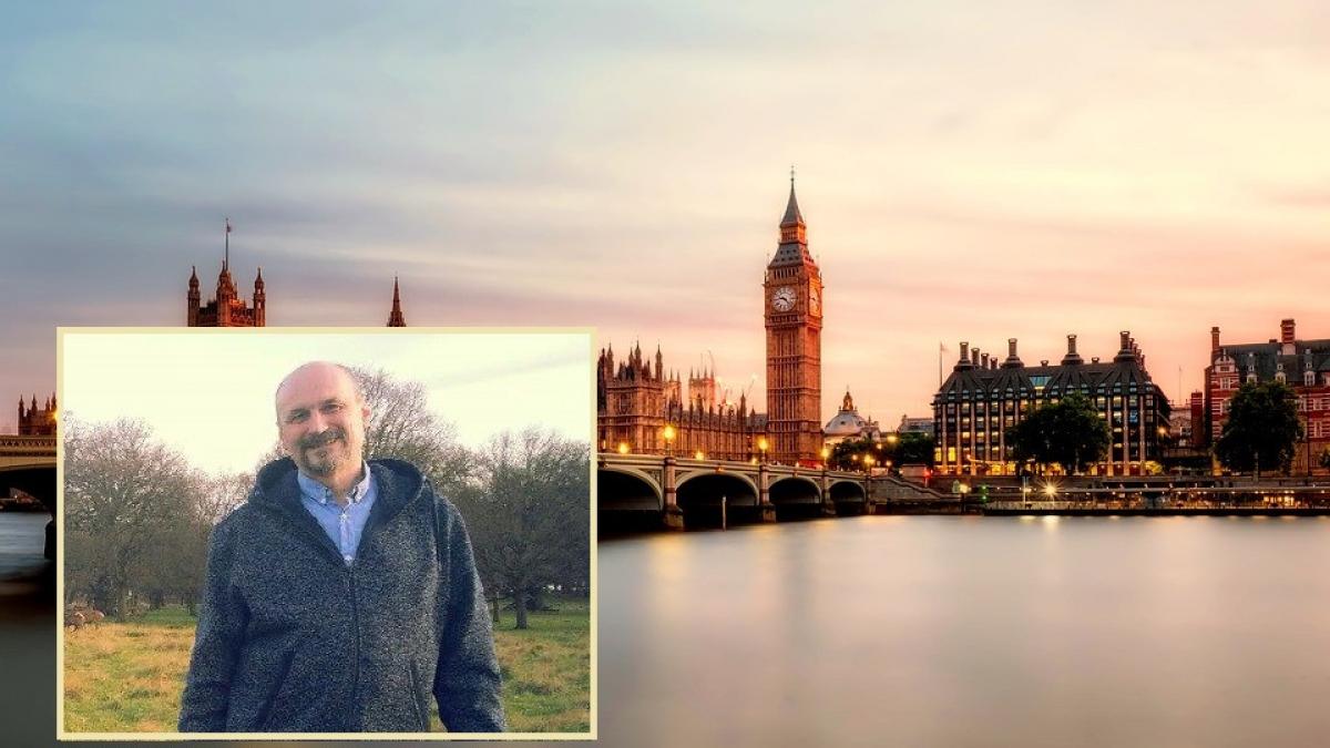 un roman din londra vrea sa ajute alti romani sa se stabileasca acolo ce trebuie sa faca doritorii