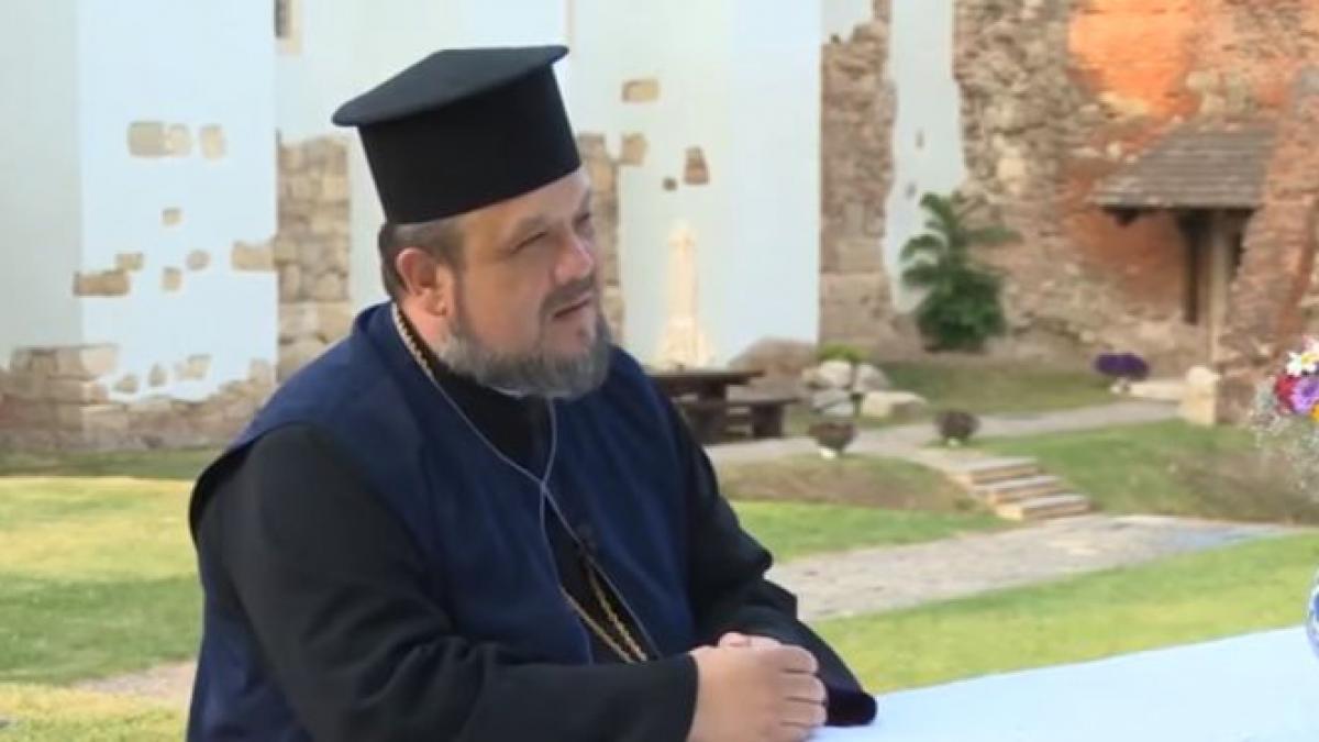 un alt scandal sexual in randul preotilor un popa roman din sua acuzat de homosexualitate scos din