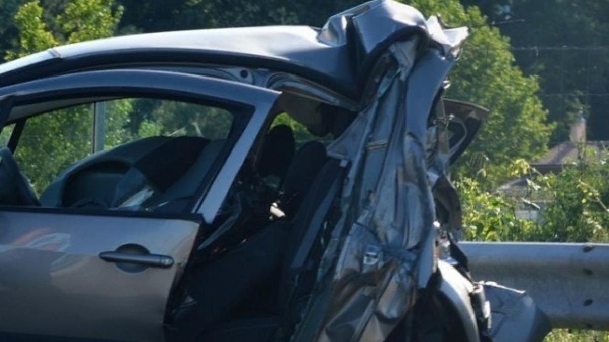 accident cumplit la dragasani mai multe persoane au fost ranite grav