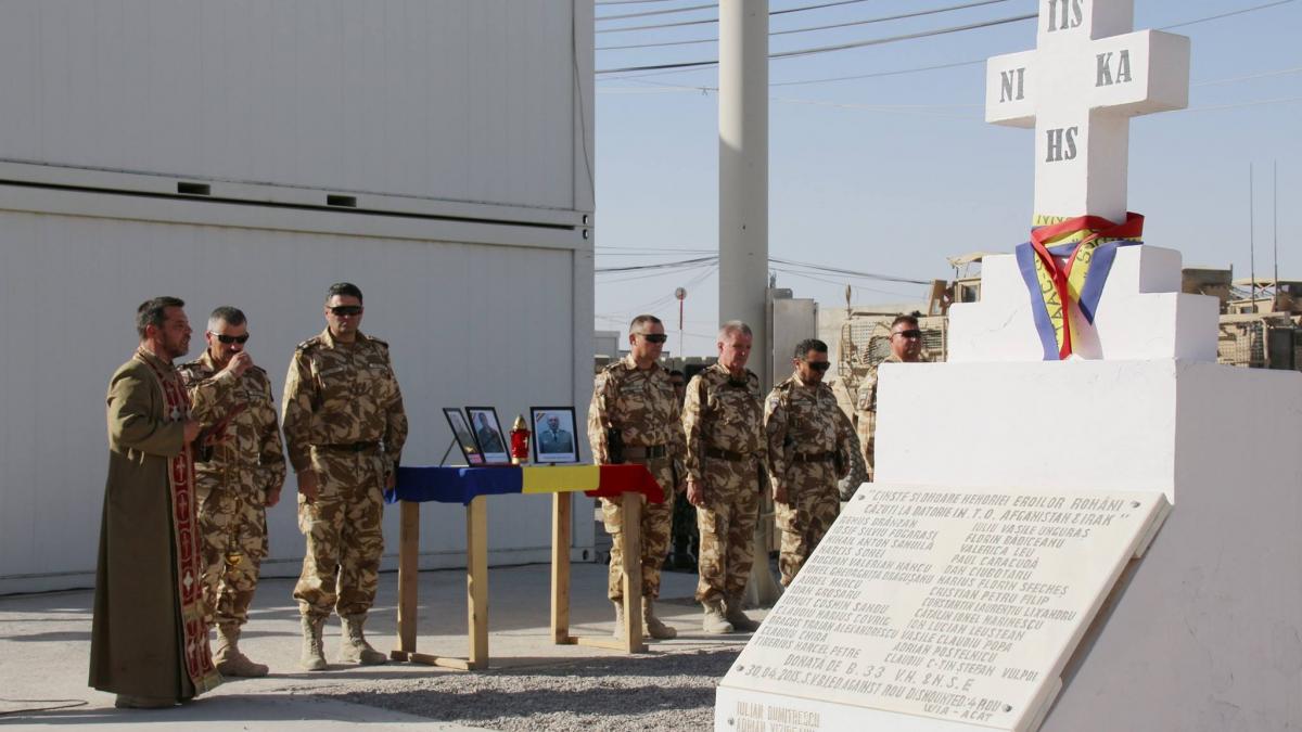 militarul care a dat vestea mortii camaradului sau in accidentul din arges am stat patru ore tinand