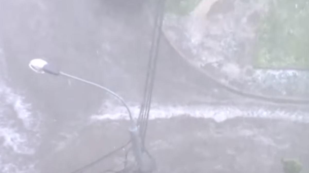 moscova afectata de cel mai puternic uragan din ultimii 100 de ani video