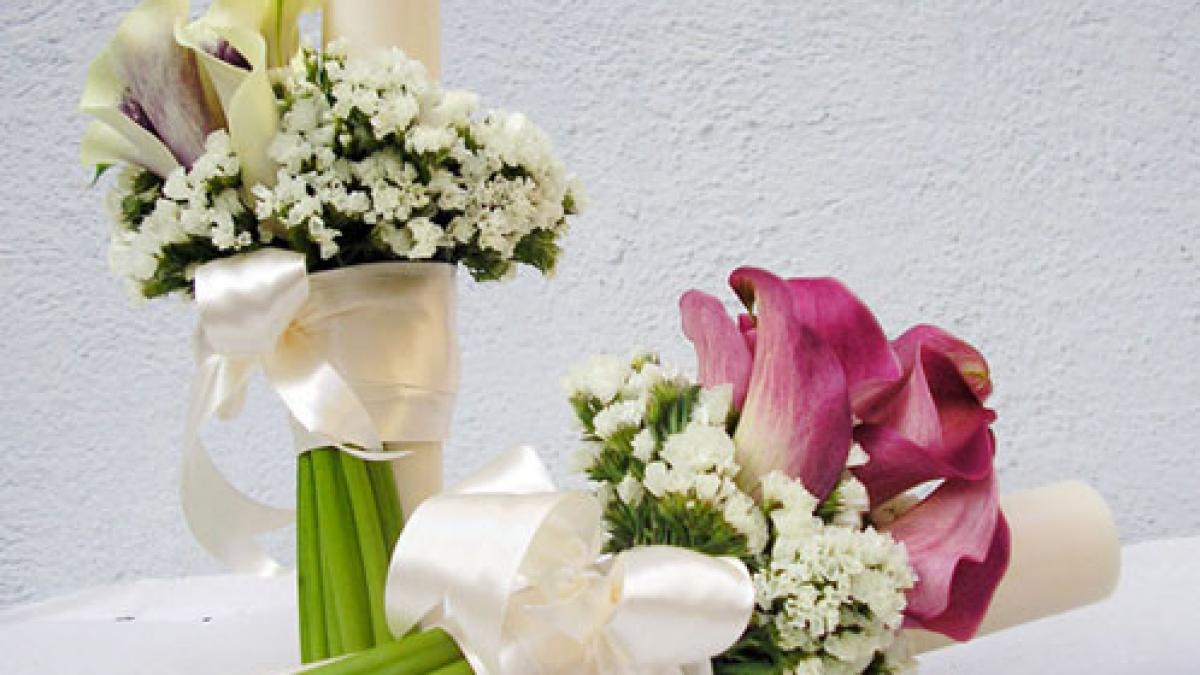 cum atragi banii in casa folosind o lumanare de cununie