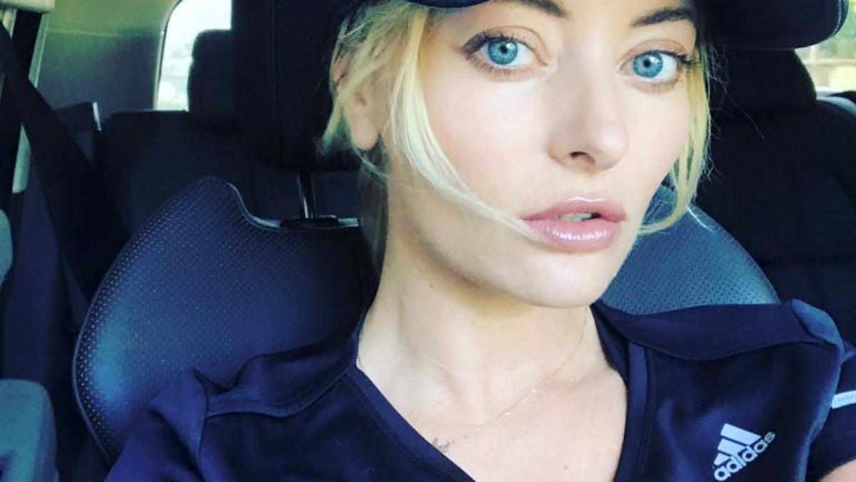 genial ce i a raspuns delia unui barbat care a jignit o pe facebook