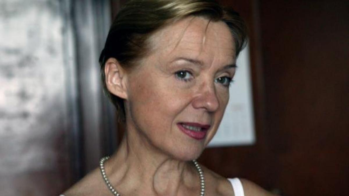 cantareata mihaela mihai plimbata trei luni prin spitale dupa examinari sase radiografii si un rmn