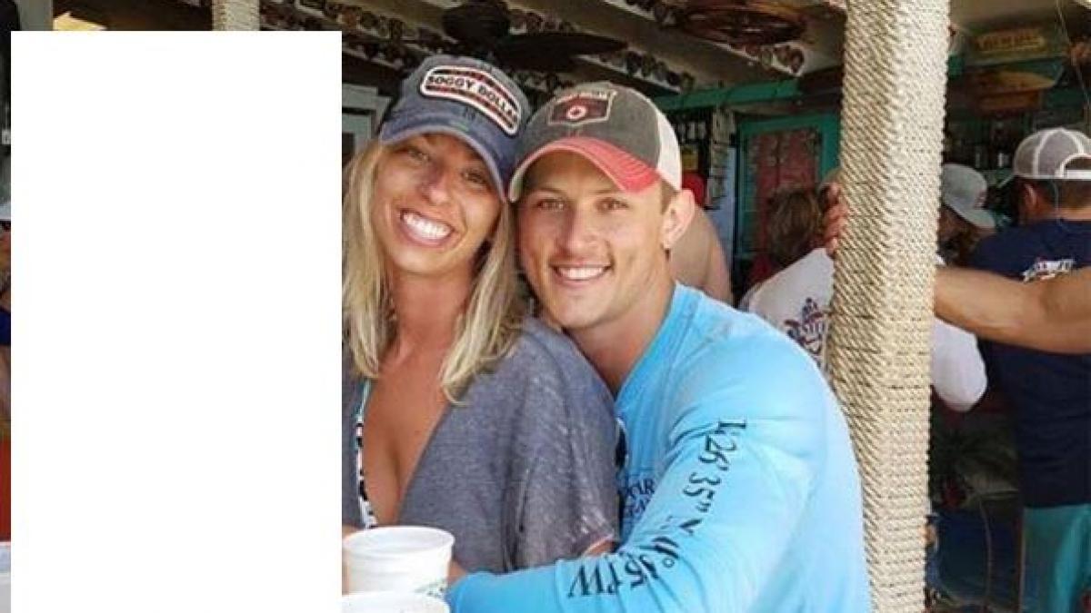 si a cerut iubita de sotie si a imortalizat imediat momentul cand au vazut fotografia au avut un