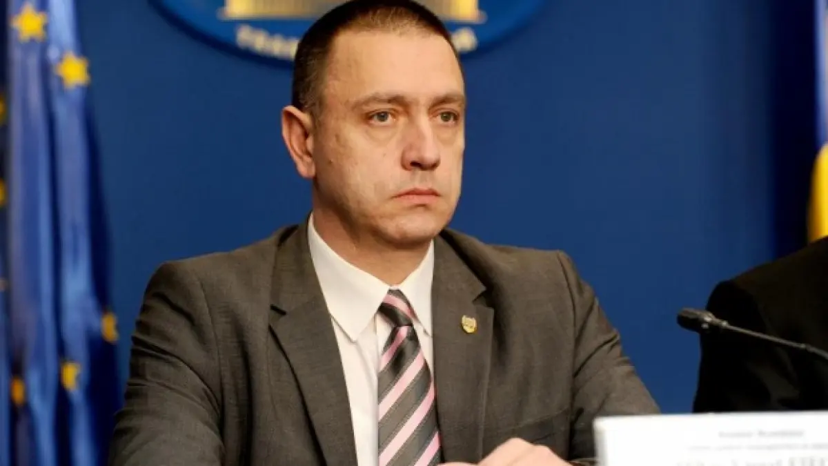 mihai fifor demisioneaza din comisia de ancheta parlamentara a alegerilor prezidentiale 2009