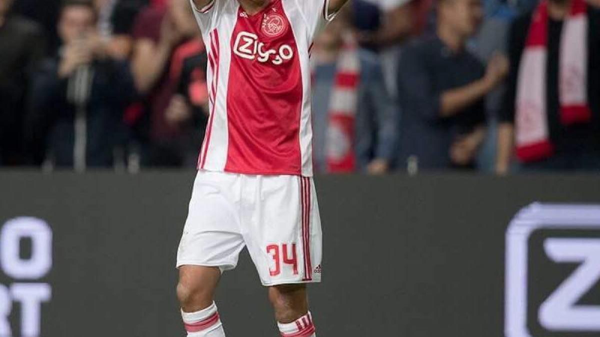 un cunoscut jucator de fotbal a facut stop cardiac pe teren in urma cu putin timp