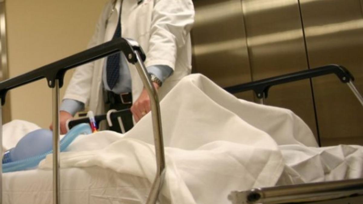 politistul s a prezentat la doctor spunand ca a fost muscat de capuse medicilor li s a facut rau