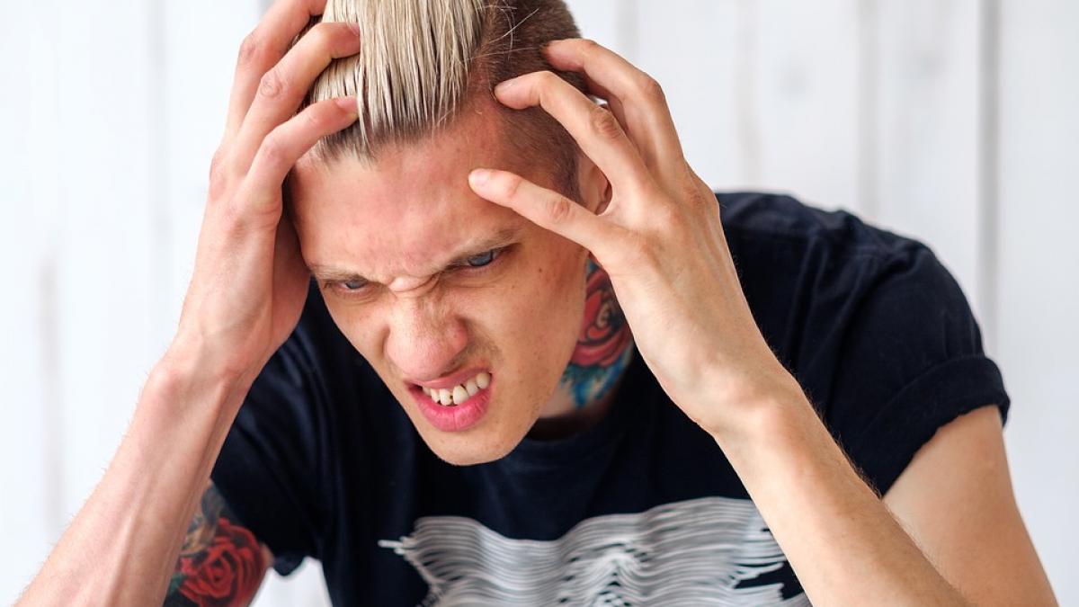 ai dureri de cap atunci cand ploua uite care este motivul