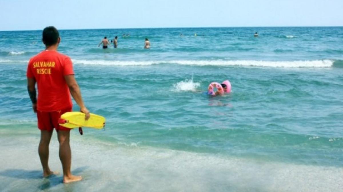 scene de cosmar la mangalia turistii s au trezit cu un cadavru pe plaja