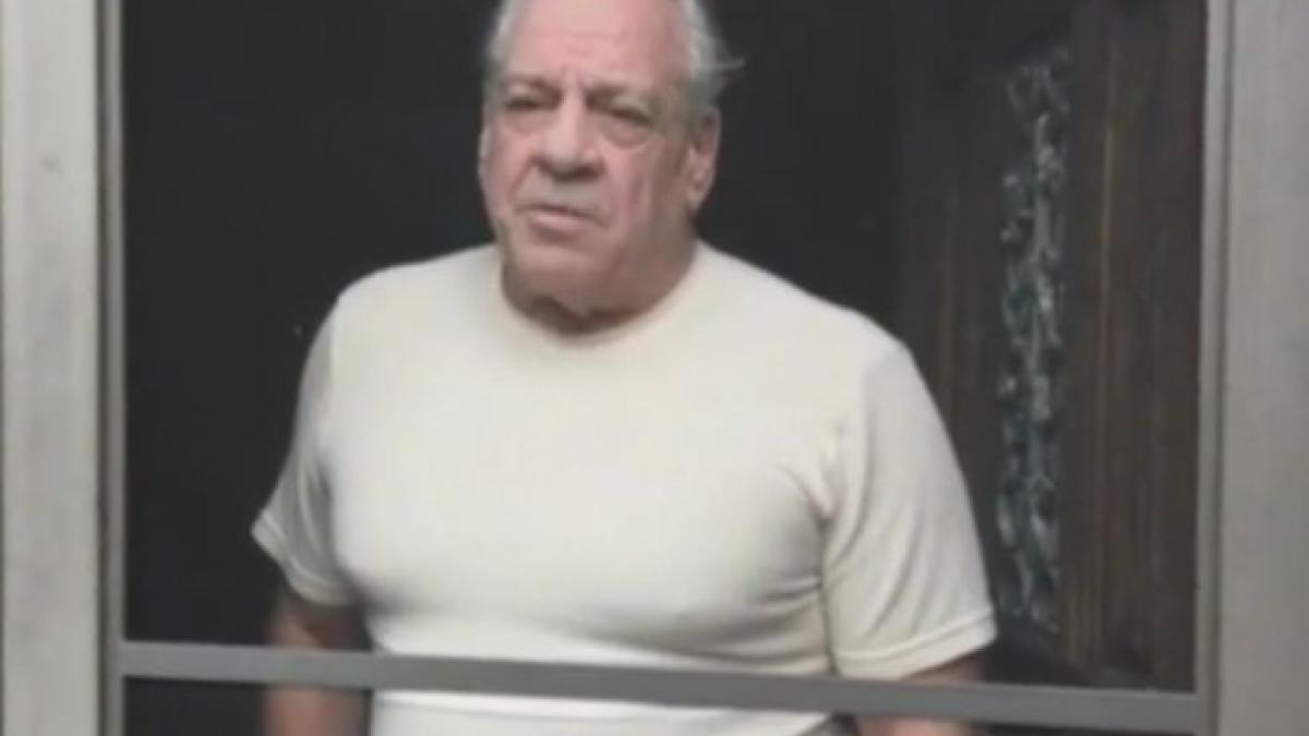 fiicele sale au disparut fara urma in 1985 dupa 31 de ani barbatul a primit un telefon