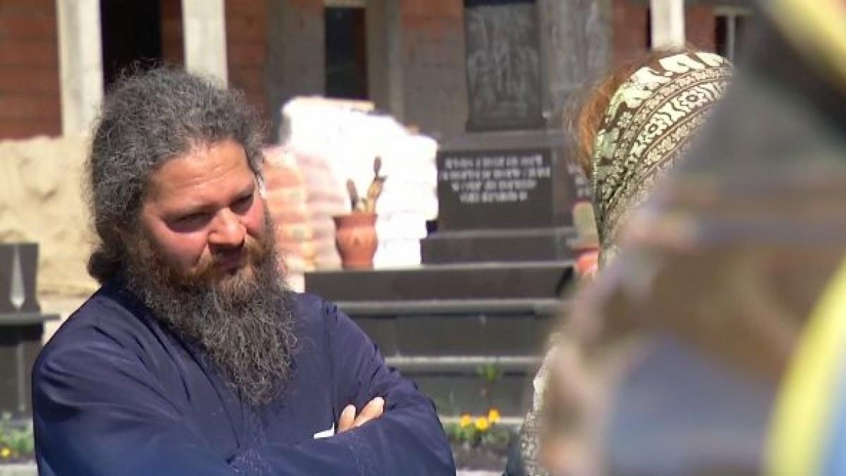 un alt scandal sexual zguduie biserica ortodoxa romana un fost calugar discutii fara perdea cu