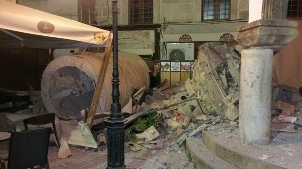 cutremur in grecia tinerii care au murit striviti de pietrele desprinse dintr o cladire veche erau