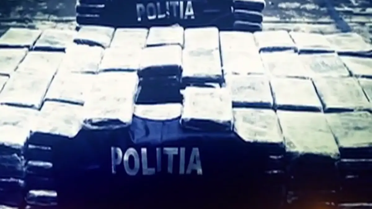 romani arestati pentru ca aveau in stomac drogurile mafiei
