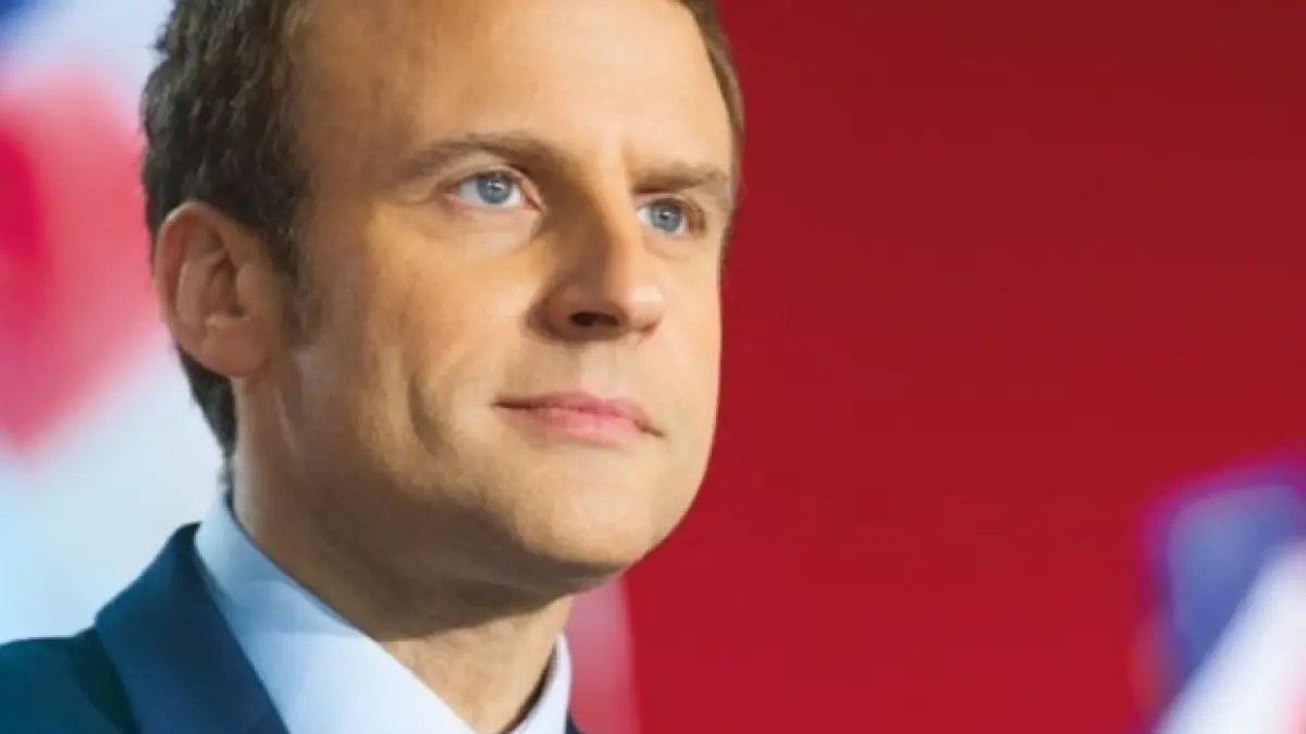 rusia a incercat sa spioneze pe facebook campania lui emmanuel macron