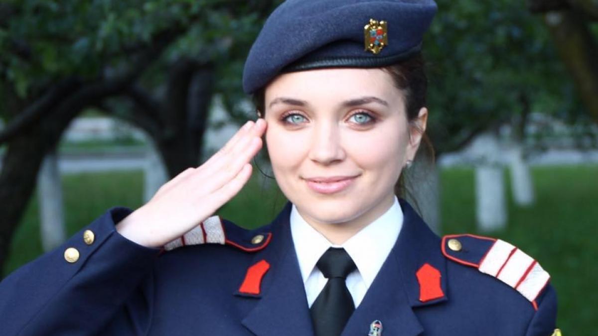 aceasta tanara din urziceni a fost felicitata de mii de oameni zilele acestea care este motivul