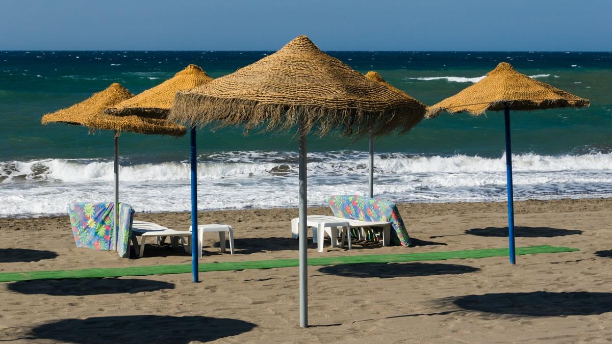 o noua metoda de inselaciune in turismul international hotelierii din spania au primit o avalansa