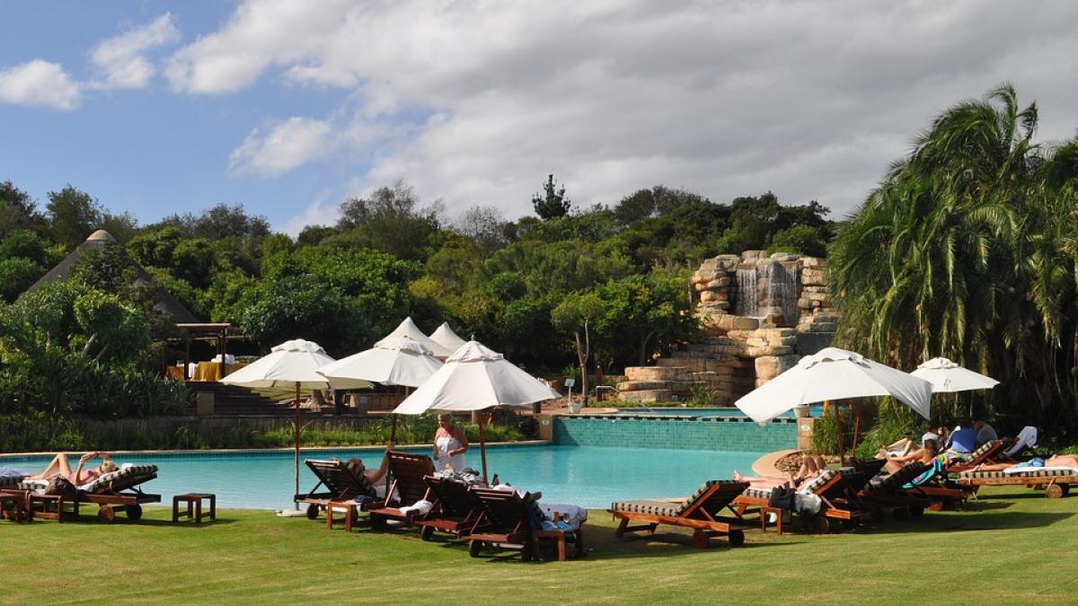 romanii printre primii din europa la postarea fotografiilor din vacanta pe retelele sociale