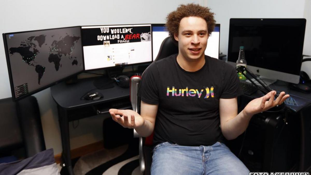 fbi l a arestat pe expertul care a oprit accidental extinderea atacurilor wannacry
