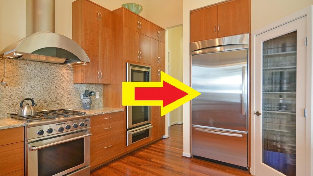 nu reusea sa si gaseasca bebelusul prin casa cand in sfarsit i a venit ideea sa caute in frigider