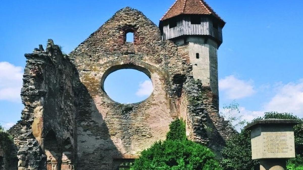 acestea sunt cele mai vechi manastiri din romania