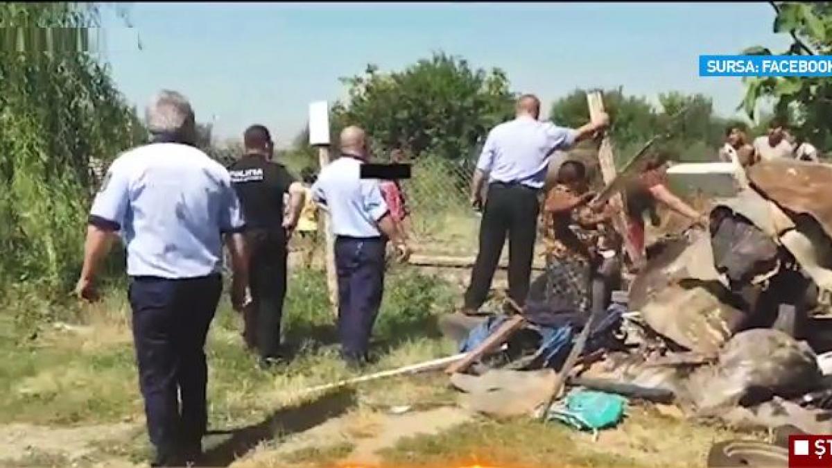 scandal in capitala politistii au fost atacati cu pietre si cutite video