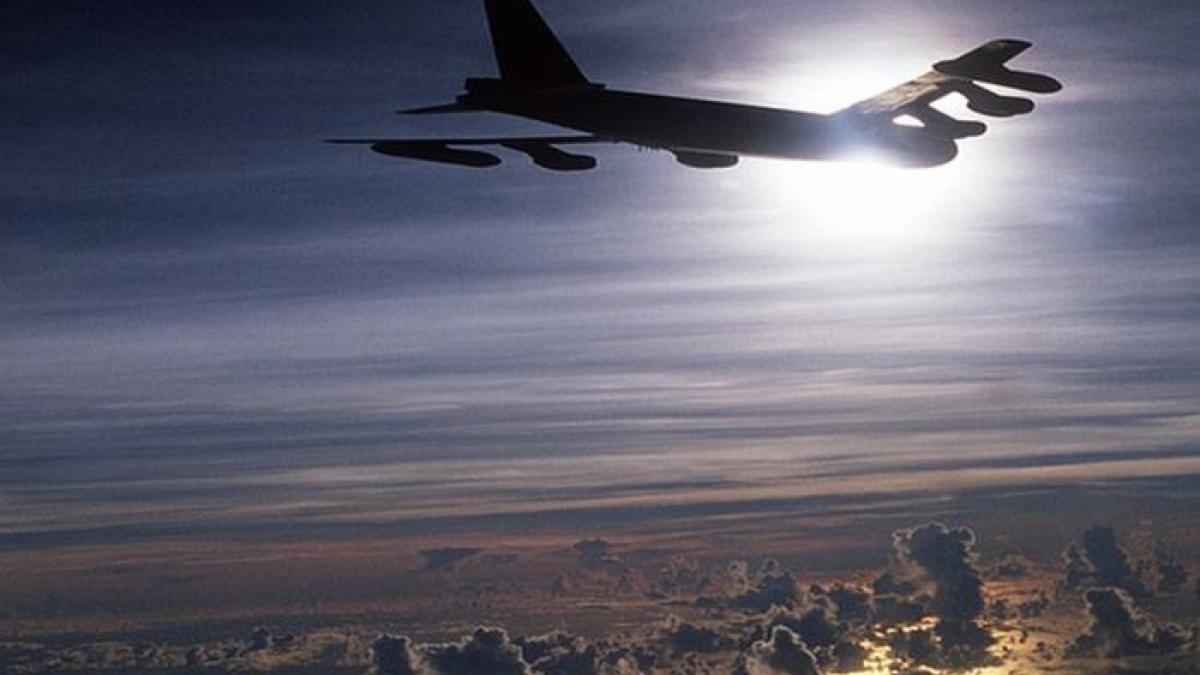 incendiu la bordul unui avion cu 384 de pasageri dupa ce o baterie de voiaj a luat foc