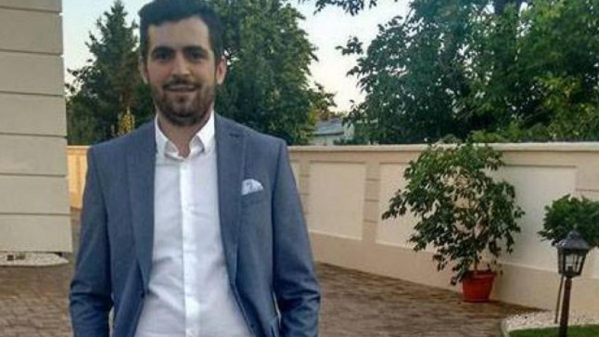 ce a patit tanarul care si a facut poza cu primarul boc la untold