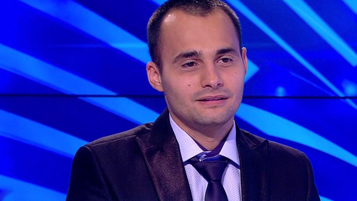 eroul zilei tanarul care a renuntat la visul american pentru studentii din romania